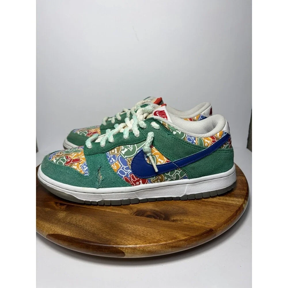 Nike Dunk Low GS “Foam Finger” Size 7y Kids Sneaker Stadium Green White